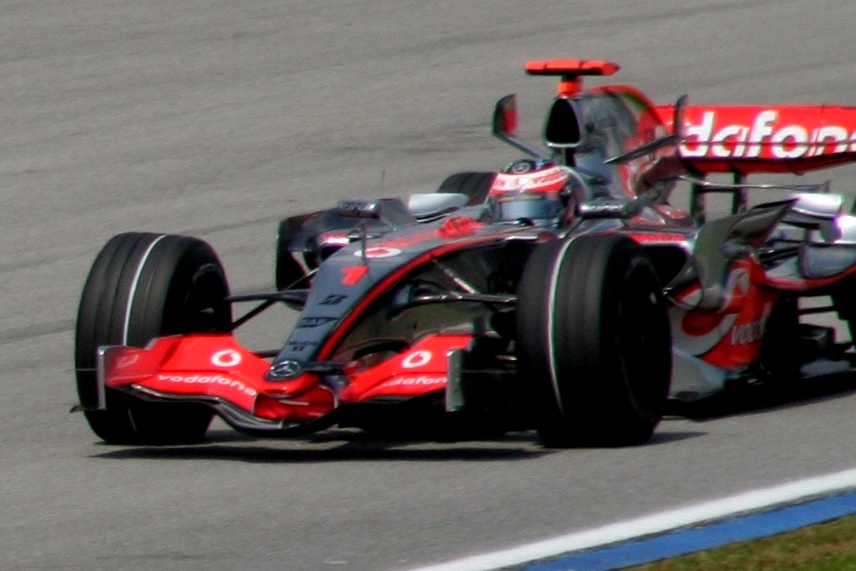Alonso corre este año con la escudería McLaren-Honda