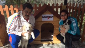 Maduro presentó sus dos mascotas