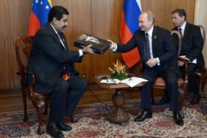 Maduro y Putin se reunieron en China