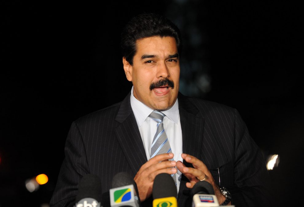 Nicolás Maduro protegerá al sector transporte