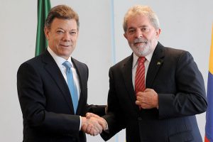Juan Manuel Santos suspendió negociaciones con el ELN