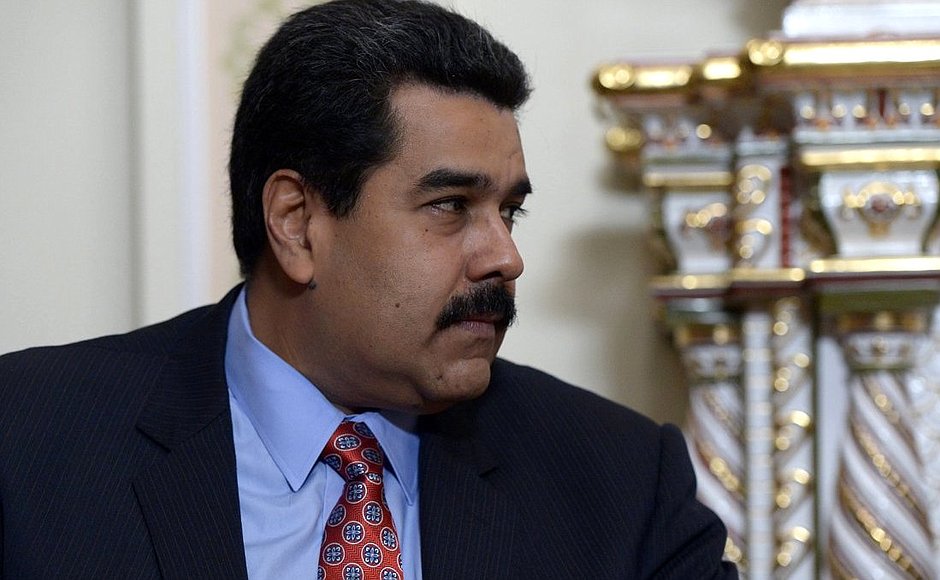 Maduro: se debe mantener el diálogo por la paz de Venezuela