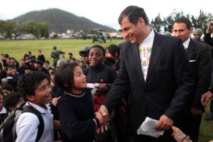 Rafael Correa entregará la presidencia