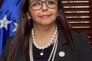 Delcy Rodríguez aseguró que la Constituyente es la vía al diálogo