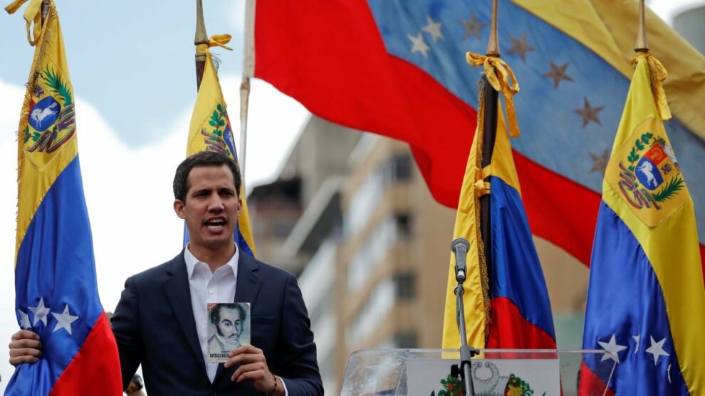 Guaidó instó a la comunidad internacional a mantener la presión para que se convoque a elecciones y cese la usurpación