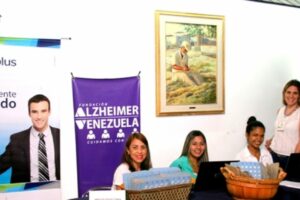 Diego Ricol Bingo-a-beneficio-de-la-Fundación-Alzheimer (2)