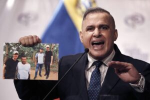 Wilfredo Cañizares, defensor de derechos humanos en Colombia, aseguró que la entrada de Guaidó a Cúcuta fue coordinada por Los Rastrojos