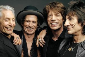 La tienda estará adornada con letras de las canciones de los Rolling Stones y portadas de sus famosos álbumes.