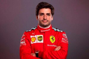 Sainz seguirá los pasos de su compatriota Fernando Alonso en la Ferrari