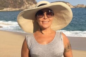 Sismo afecta casa de playa de Alejandra Guzmán