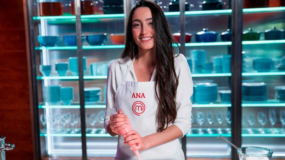 "Los secretos de Ana" el nuevo recetario de Master Chef