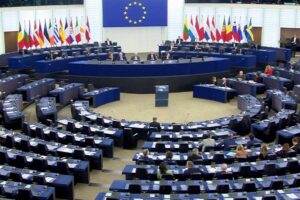 Parlamento Europeo solicita endurecimiento de sanciones contra el gob. de Maduro