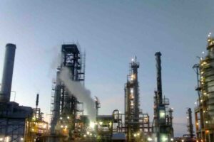Pdvsa logró poner en funcionamiento el reformador con lo que pudo reanudar la producción de gasolina en la refinería Cardón.