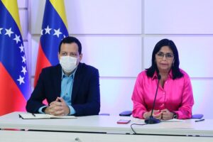 Simón Zerpa y Delcy Rodríguez asumen nuevas responsabilidades