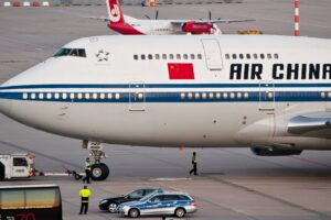 China da luz verde a primeros vuelos internacionales directos a Pekín
