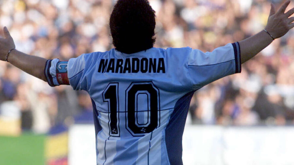 Continúan los honores a la memoria del astro Maradona