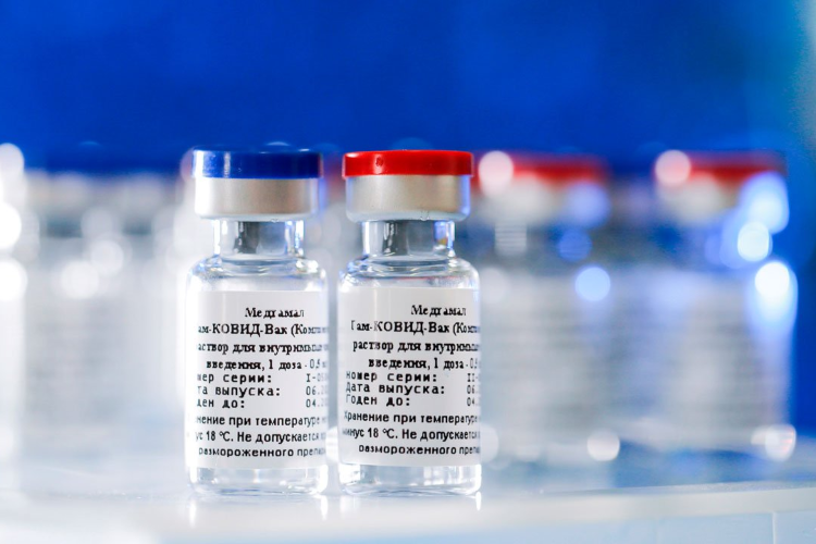 Rusia y AstraZeneca unen esfuerzos científicos en favor de neutralizar el coronavirus