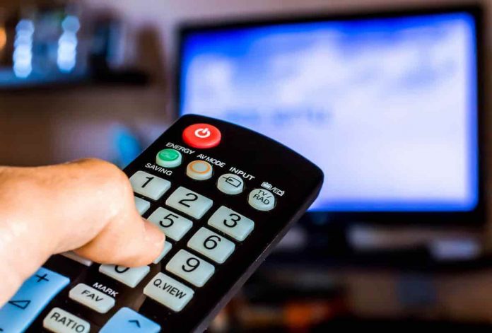 Simple TV es tendencia tras dar a conocer el incremento de precios en sus planes