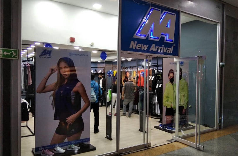 Ronald José Rubio Ampueda - New Arrival inaugura tienda en el Sambil Caracas - FOTO