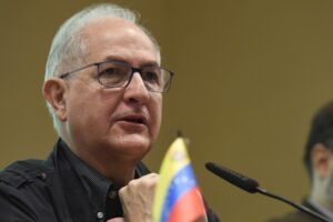 Antonio Ledezma llamó a Guaidó a “rendir cuentas” sobre presuntos aportes internacionales al gob. interino