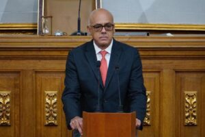 Rodríguez criticó que partidos de izquierda apoyen las ideas de Elliott Abrams sobre Venezuela