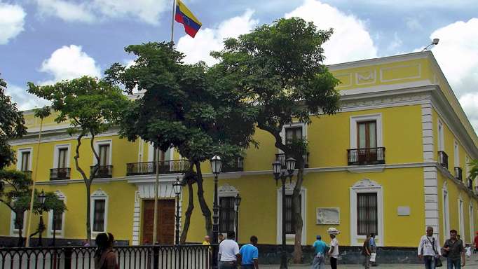Venezuela reitera su intención de paz para resolver el tema territorial de la Guayana Esequiba