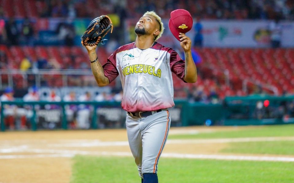 Primer triunfo de Venezuela en la Serie del Caribe