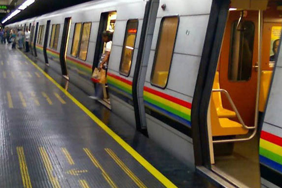Metro de Caracas reportó una nueva falla en la línea 1