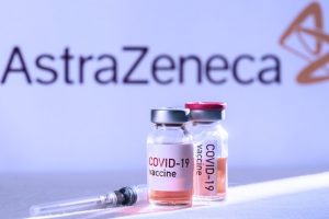 Vacuna de AstraZeneca arrojó 76 por ciento de efectividad
