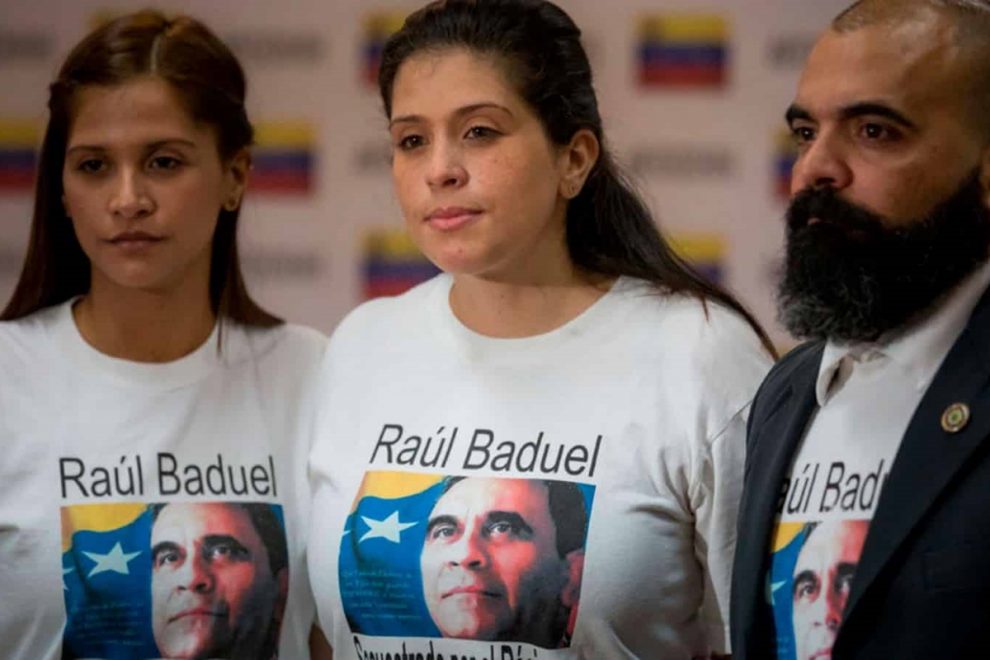 Familiares de Raúl Isaías Baduel tienen prohibido dar declaraciones