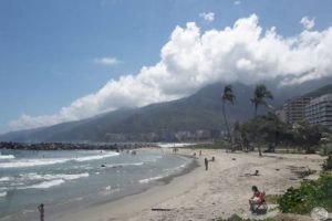 Playas de La Guaira abrirán durante la flexibilización