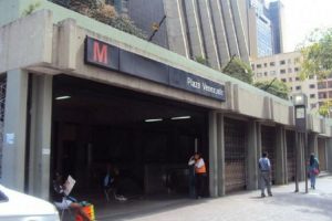 Operador del Metro de Caracas agredió físicamente a un usuario