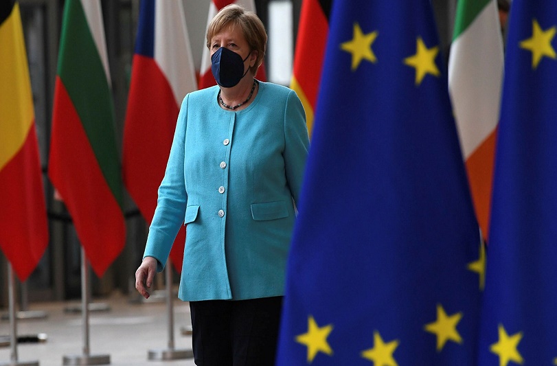 Acercamientos entre Europa y Rusia ¡Merkel pide cumbre directa con Putin! - FOTO
