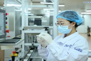 ¿Qué hace China para ayudar a garantizar vacunaciones contra el covid-19?