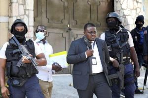 12 impactos de balas recibió el presidente haitiano