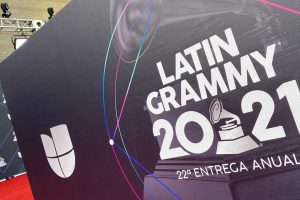 Grammy Latino con sabor venezolano, 2 connacionales ganaron gramófono, aquí los detalles