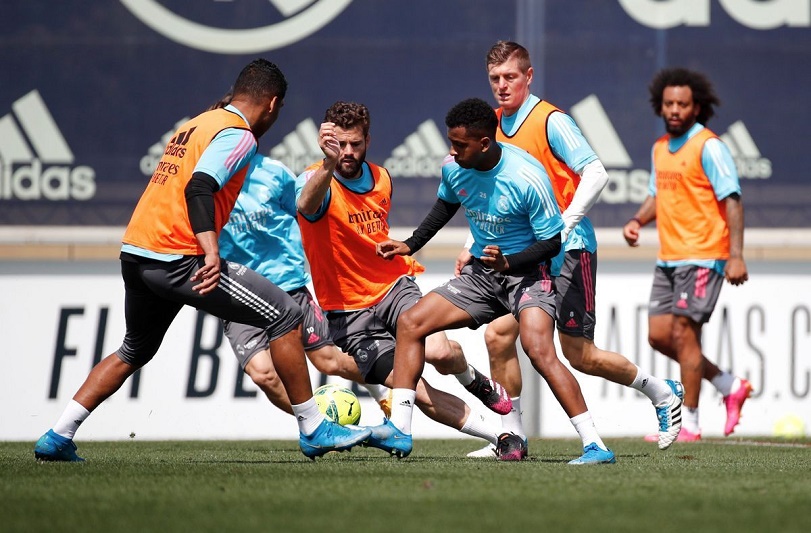 ¡Brote de covid-19 azota al Real Madrid! Asensio, Rodrygo, Bale, entre otros, dan positivo - FOTO