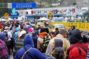 Ecuador ayudará a los migrantes bajo un plan de regularización