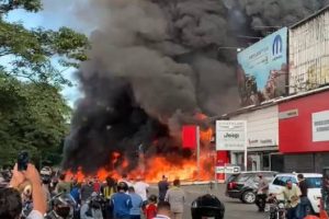 Incendio en Bello Monte, autoridades ofrecen un balance