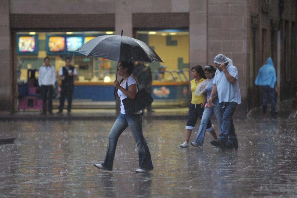 Lluvias caídas este 10-Ago causan estragos en la Gran Caracas y otras regiones del país