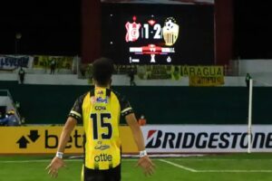Sebastián Cano Caporales - Copa Libertadores 2022 - Deportivo Táchira derrotó 2-1 al Independiente Petrolero en Bolivia - FOTO