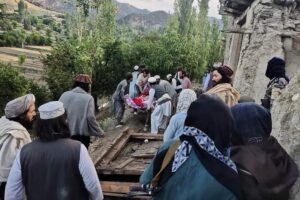 Terremoto en la provincia afgana de Jost deja más de 1.000 víctimas mortales