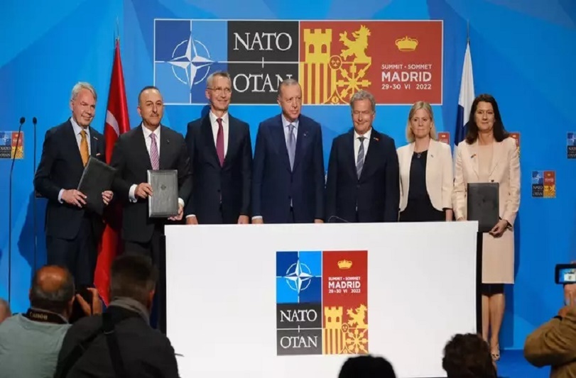 Turquía firma acuerdo histórico con Suecia y Finlandia ¡Levanta veto a su adhesión a la OTAN! - FOTO