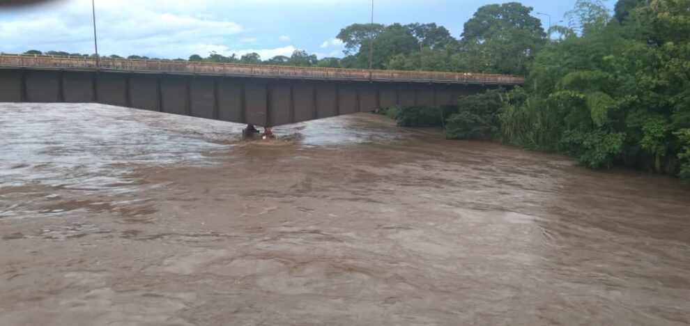 Lluvias en Táchira afectaron unas 26 viviendas, informó Freddy Bernal