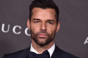 Ricky Martin es acusado de “violencia doméstica” y emiten una orden de protección en su contra