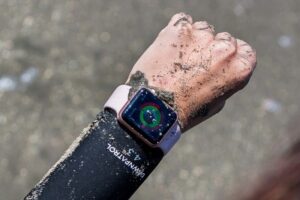 Apple lanzará nuevo ‘smartwatch todoterreno’ para deportes extremos - FOTO