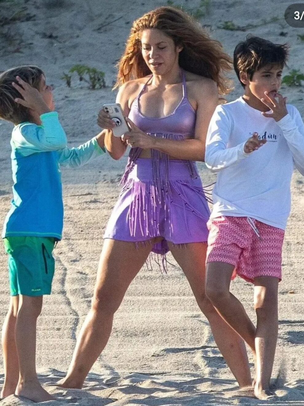 Shakira con sus hijos