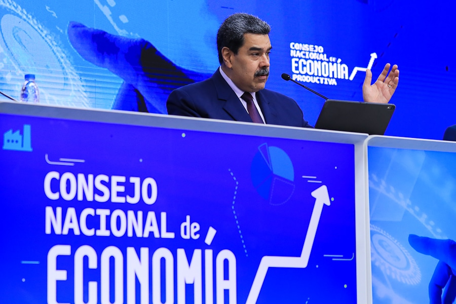 Nicolás Maduro llamó a “combatir el dólar criminal”