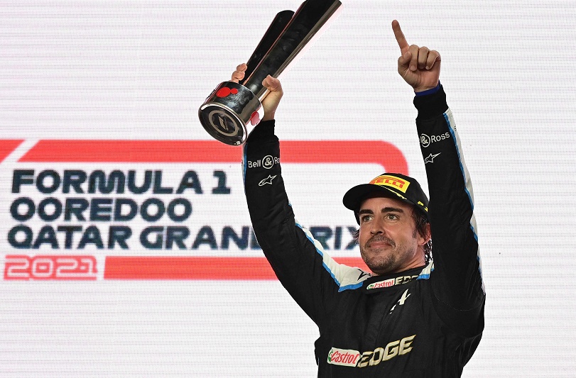 ¡Oficial! Fernando Alonso correrá con Aston Martin a partir de 2023 - FOTO