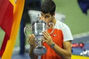 Español Carlos Alcaraz hace historia ¡Gana el US Open y se alza como el número 1 más joven de la historia! - FOTO